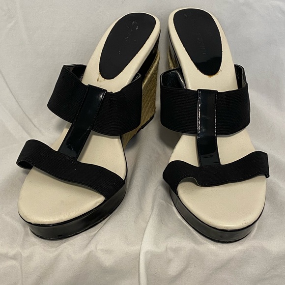 ANN MARINO Wedge Sandals Like New!! Worn once. - Picture 8 of 8